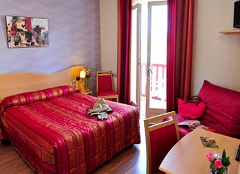 Hostel Ramuntcho سان جان بييه دو بور المظهر الخارجي الصورة